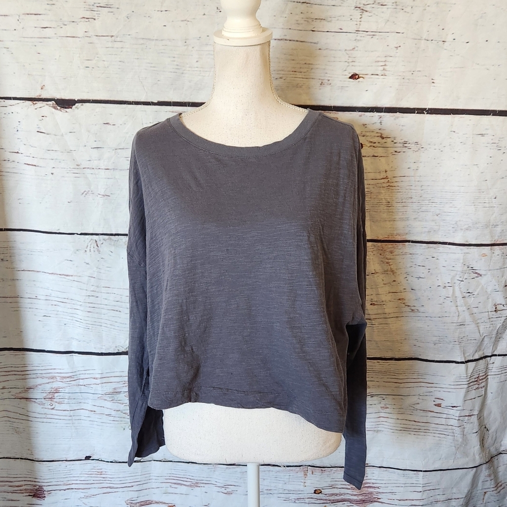 Vuori Sundown Long Sleeve Crop Top Size Medium